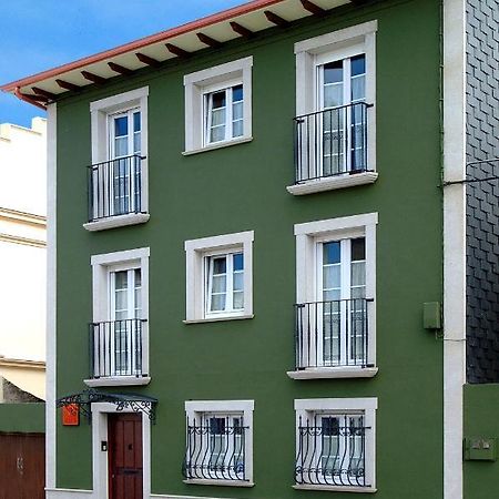 Apartamentos Casa Germana Тапиа де Касариего Екстериор снимка