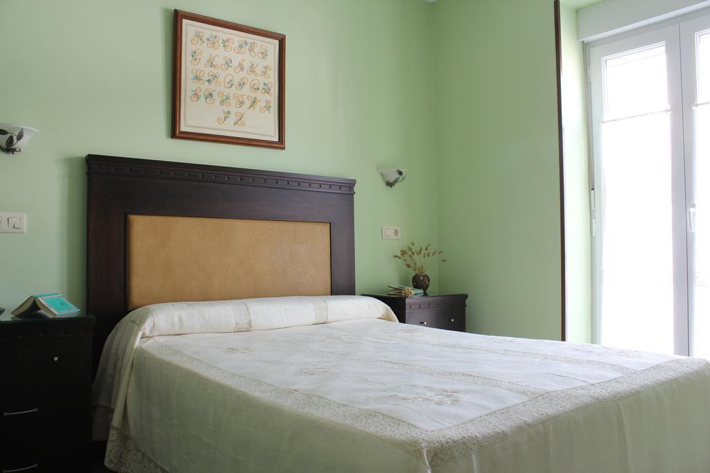 Apartamentos Casa Germana Тапиа де Касариего Стая снимка