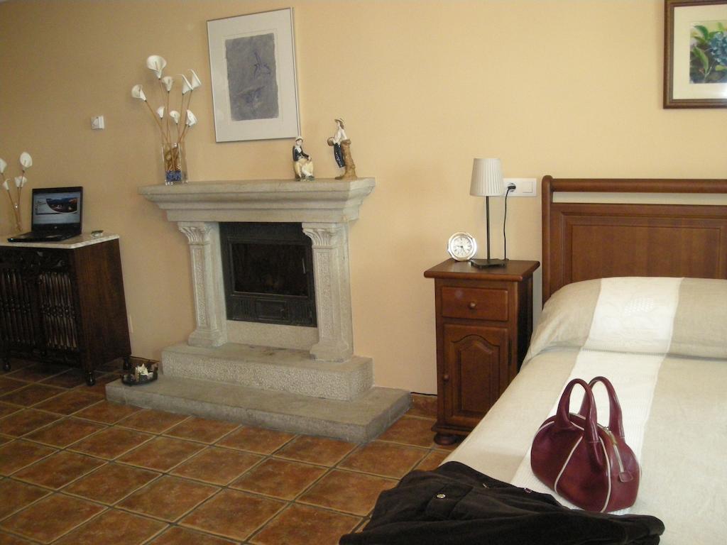 Apartamentos Casa Germana Тапиа де Касариего Екстериор снимка